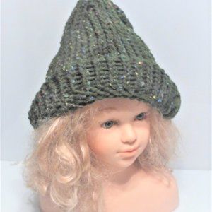 Hand Knitted HAT Wool Hat Vintage Hat Cap Green Hat Unisex Winter Hat Hand Made